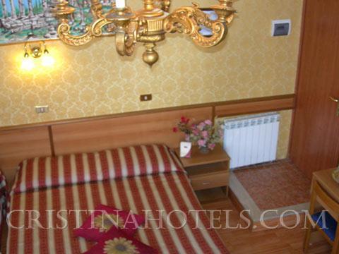 Hotel Cristina Рим Екстер'єр фото
