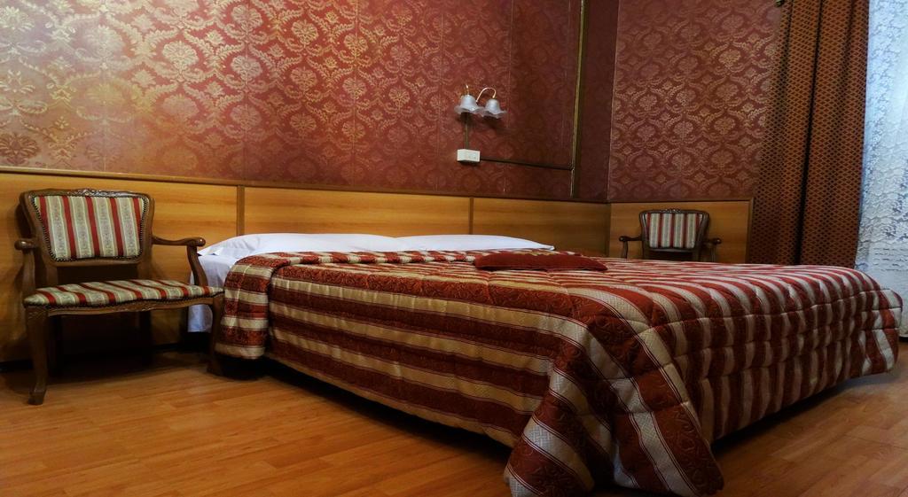 Hotel Cristina Рим Номер фото